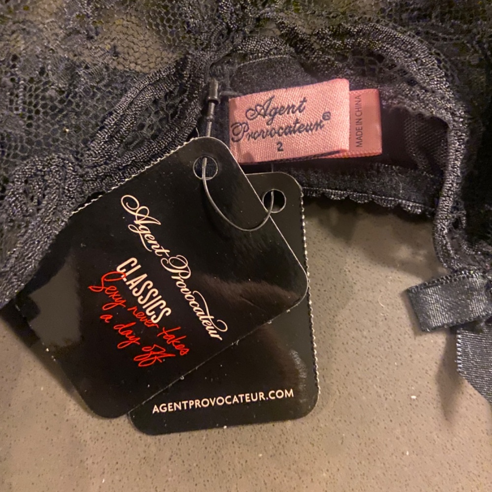 Agent Provocateur Love Suspender Black and Lace size 2 - Picture 4 of 5